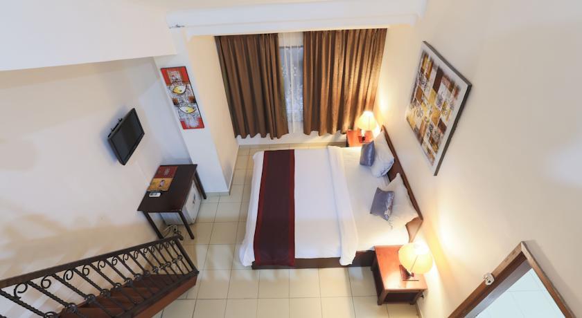 Reddoorz @ Raya Kuta Hotel Kuta  Ngoại thất bức ảnh