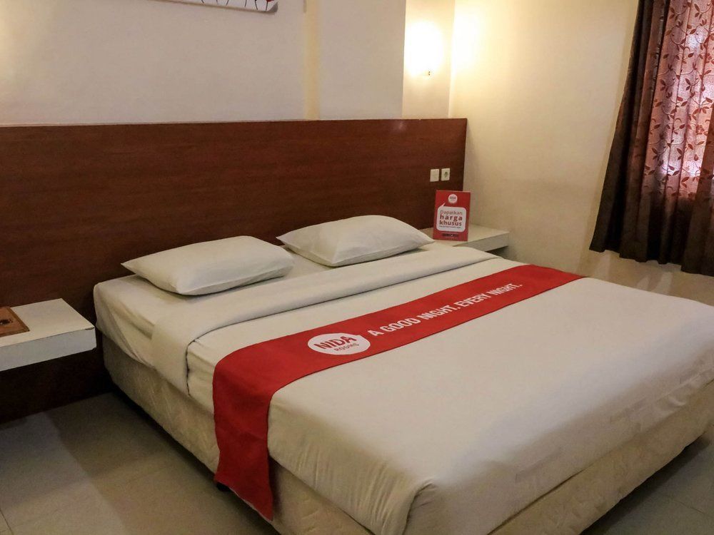 Reddoorz @ Raya Kuta Hotel Kuta  Ngoại thất bức ảnh
