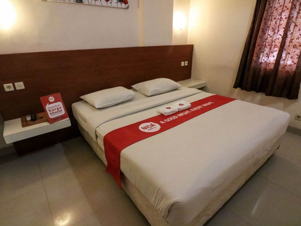 Reddoorz @ Raya Kuta Hotel Kuta  Ngoại thất bức ảnh