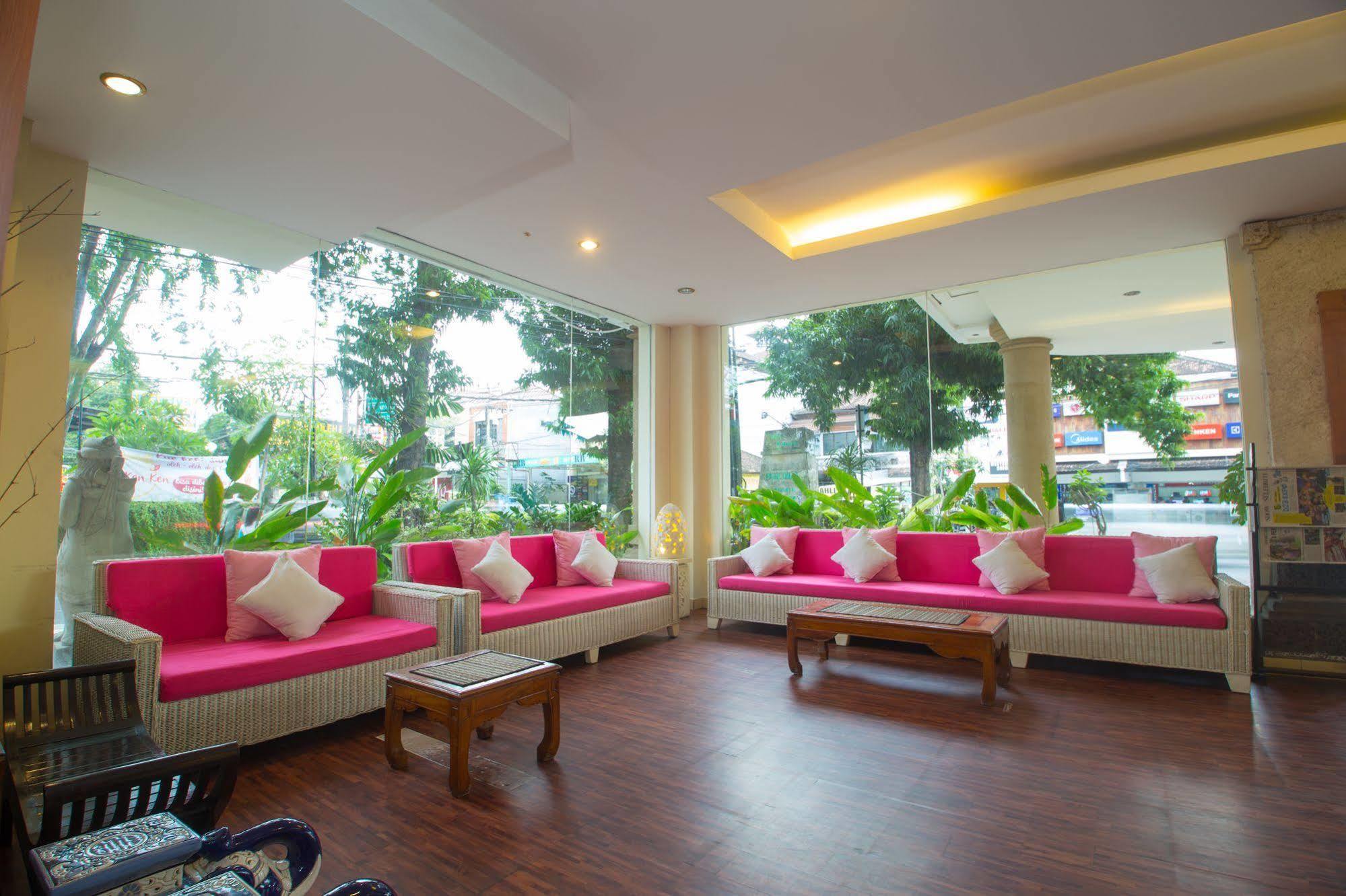 Reddoorz @ Raya Kuta Hotel Kuta  Ngoại thất bức ảnh