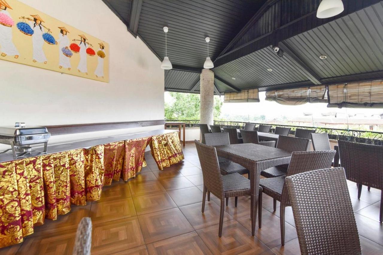 Reddoorz @ Raya Kuta Hotel Kuta  Ngoại thất bức ảnh